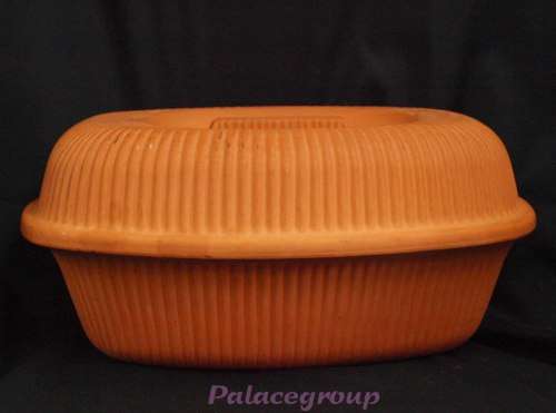 CP Clay Baker For Making Moist Delicious Roasts, Braises & Breads, See Photos & Desc Below