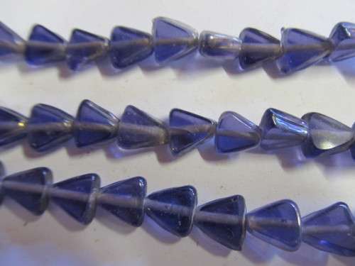 Glass Beads, Indian Beads, Triangle, Purple, 11mm x 11mm (sizes vary slightly), 20pc