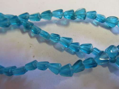 Glass Beads, Indian Beads, Triangle, Teal, 5mm (sizes vary slightly), 20pc