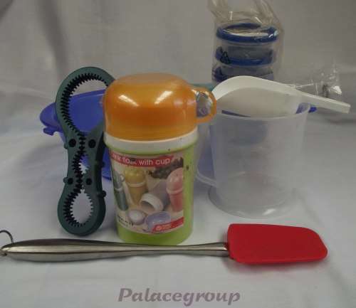Kitchen Utencils, Kitchen Tools Needed For The Beginner, See Photos and Listing