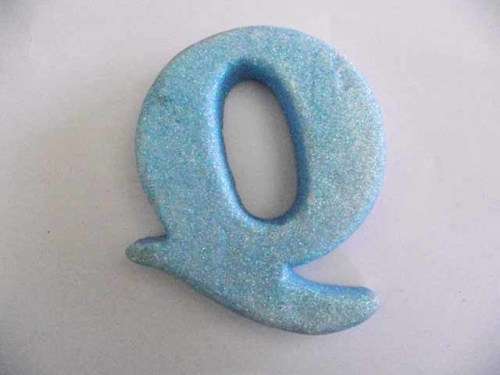 Polistyrene Letter Q, Blue  With Glitter, ±100mm x 20mm, 1pc