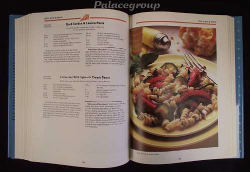 Treasury Of Country Recipes, Land-O-Lakes, Robin Krause and Barbara Strand, 511Pg, HB, A4