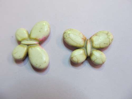 Pendant, Semi-Precious, Butterfly, Cream Howlite, 25mm x 35mm, 1pc