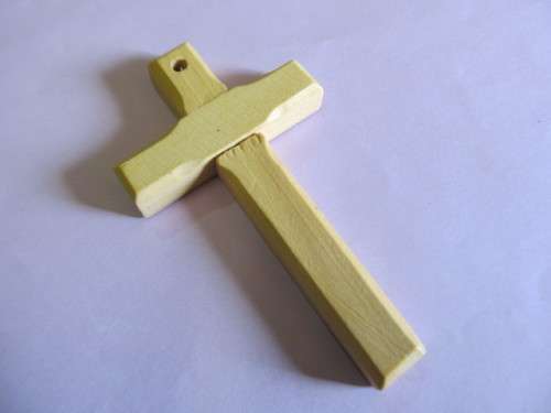 Pendant, Wood, Cross, Natural Colour, 84mm x 49mm, 1pc