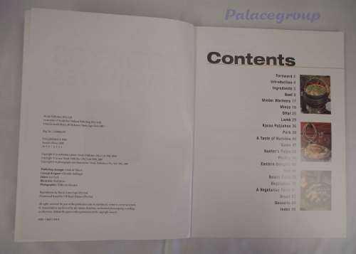 Potjiekos Favourites, Sannie Smit, +150 Recipes, 96pg, Paperback, A4+, Colour Photo`s