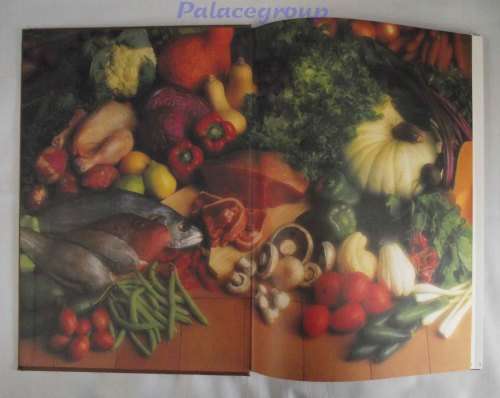 Budget Resepte / Recipes, Vol 1, Robin Ayrdon, Kleur Fotos, Hardeband, +A4