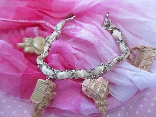 Cheri Bracelet, Chain With Ribbon And 4 Charms, Toggle Clasp, Nickel, Shades Of Winter, 19cm, 1pc