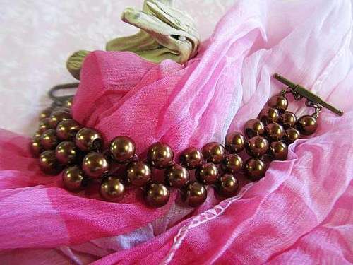 Perrine Bracelet, 3 Strands Glass Pearls, Brown, Toggle Clasp, 18cm, 1pc