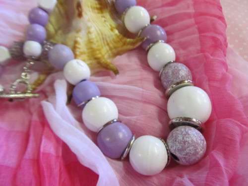 Burtell Necklace, Wooden Beads, Lilac And White, 47cm With Toggle Clasp, 1pc