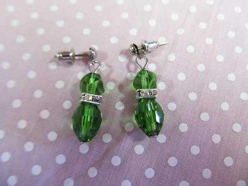 Cristia Earrings,  Green Crystal Beads, 28mm, 1 Pair