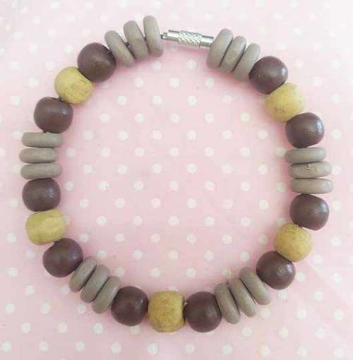 Cheri Bracelet, Shades Of Brown Wooden Beads, Diameter 7.5cm, 1pc