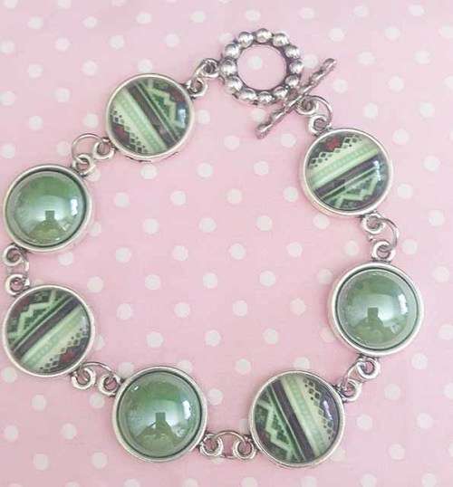 Mistique Bracelet,  Green With Nickel Toggle Clasp, 20cm, 1pc