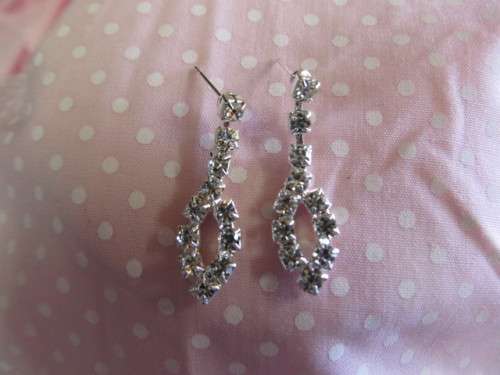 Evelia Earrings, Clear Rhinestones, Nickel, 32mm, 2pc