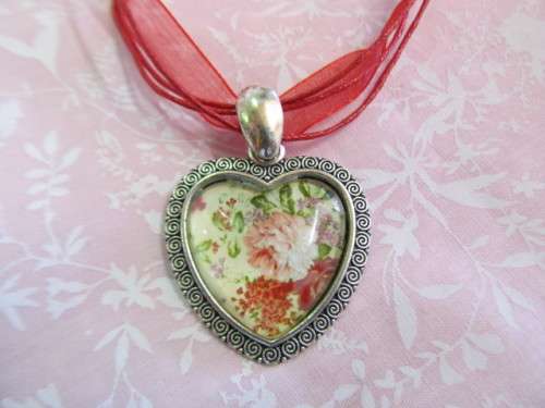 Mistique Necklace, Pendant On Red Wax Cord And Ribbon, 43cm With 4cm, 1pc