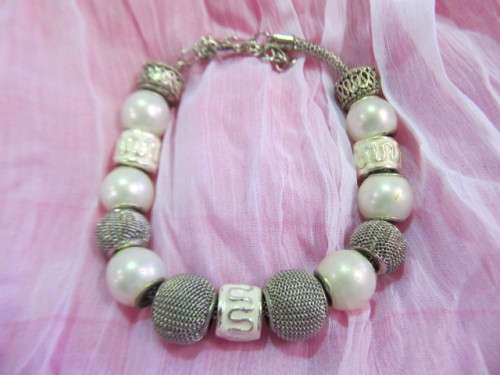 Perrine Bracelet, White Faux Pearls And Nickel Beads, 20cm With 6cm Extender, 1pc