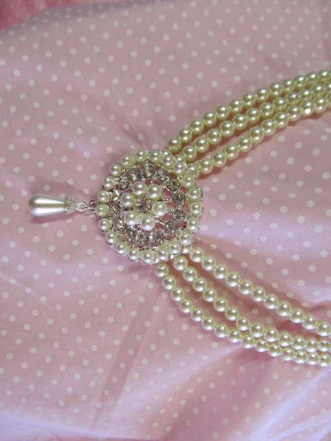 Perrine Necklace, Cream Faux Pearl With Clear Rhinestones, 3 Strands, 42cm With 7cm Extender, 1pc