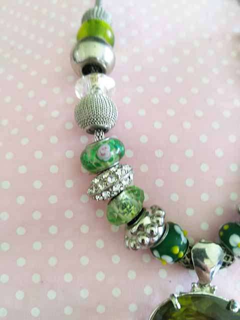 Riza Necklace, Nickel Snake Chain And Findings, Green Rhinestone Pendant With Gre, 44cm With 6cm Ext