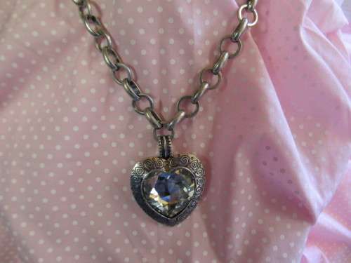 Pliana Necklace, Chain With Clear Rhinestone Heart Pendant, Nickel, 43cm + 8cm Extender, 1pc