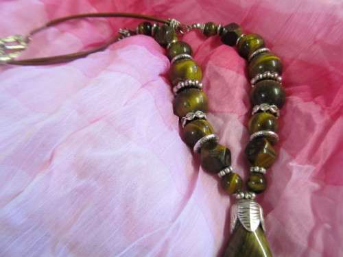 Simone Necklace, Tiger Eye On Brown Leather With Tiger Eye Pendant, Nickel, Toggle Clasp, 45cm