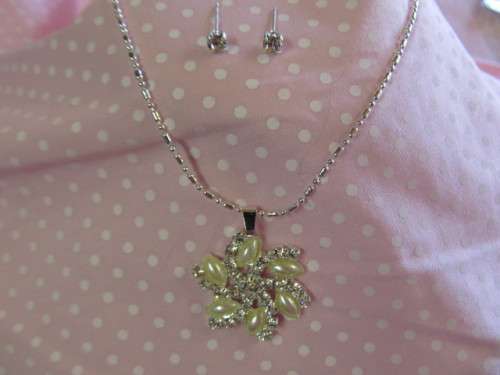 Riza Necklace, Clear Rhinestones With Beige Faux Pearls With Clear Rhinestone Earrings, Nickel, 45cm
