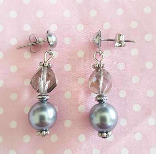Perrine Earrings, Grey Glass Pearls And Crystal Beads, Nickel Findings, 38mm, 2pc