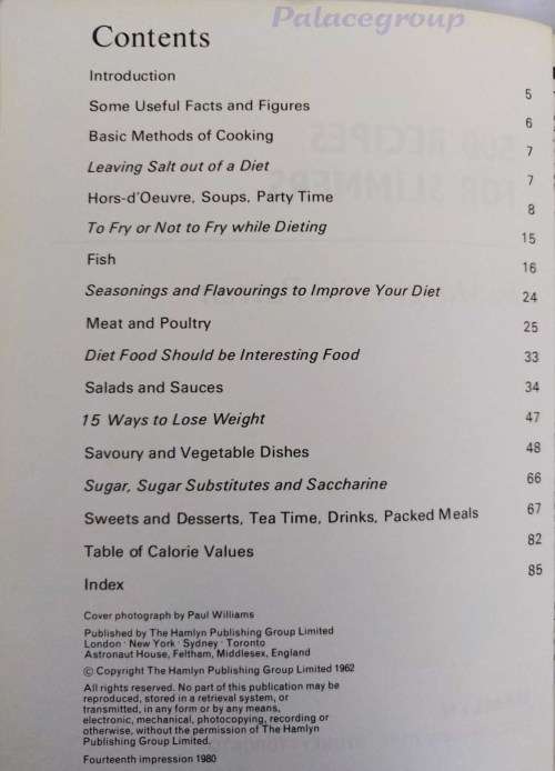 500 Recipes For Slimmers, Marquerite Patten, +500 Recipes, 96 Pages, Paperback, A4