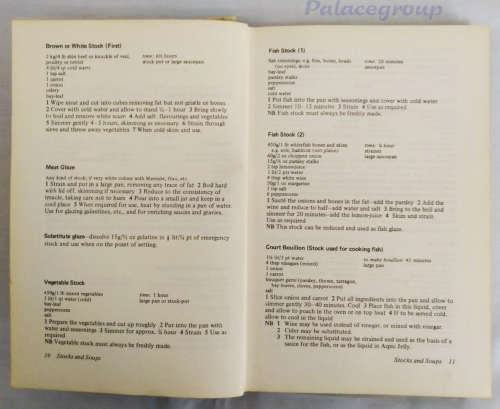Step-By-Step Recipes For The Complete Cook, Jody Brown and Mollie Chitty, 343 Pages, Hardcover, 1971