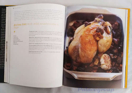 First Crack Your Egg !, The Kitchen Criminals, 256 Pages, +100 Recipes And Tips, Hardcover,+ A4