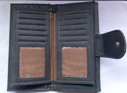 Purse, Flower And Leaf Theme, Black, Synthetic Material, 190 x 100 x 30mm, See Photos and Listing