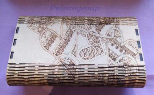 Laser Cut Wooden Bag, Natural Wood Colour, 175 x 115 x 32mm, See Photos and Listing, 1pc
