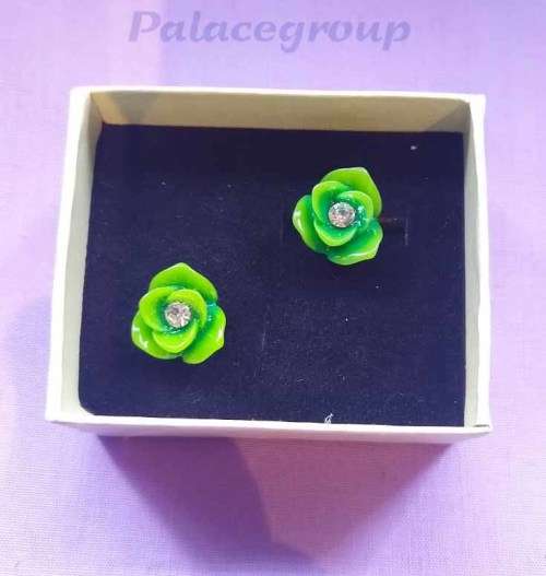 Green Rose Studs With Clear Rhinestone, Nickel Butterfly Backs, Gift Box, 15mm Diameter, 2pc