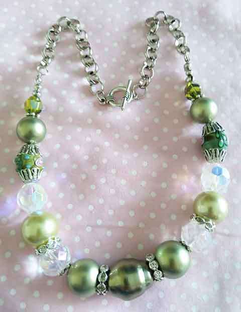 Green Shell Pearls With Clear Crystal Beads, Clay Beads, Rondals Nickel Findings, Toggle Clasp, 46cm