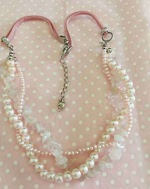 Perrine Necklace, Pink Freshwater Pearls, Glass Pearls + Rose Quartz, Lobster Clasp, 42cm + 5cm Ext