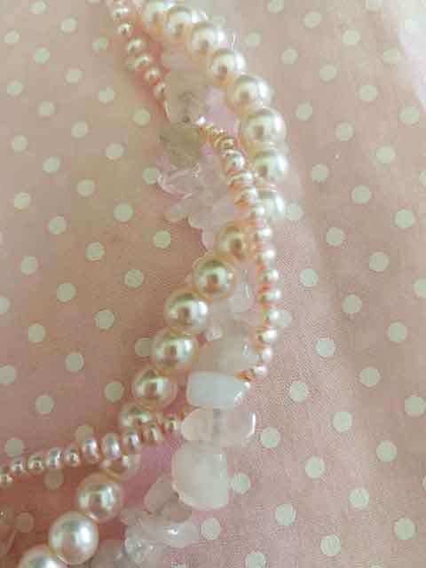 Perrine Necklace, Pink Freshwater Pearls, Glass Pearls + Rose Quartz, Lobster Clasp, 42cm + 5cm Ext