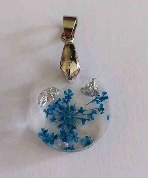 Pendant, Round, Turquoise Blue Flower, 20mm, Handmade Resin Product, Unique, 1pc