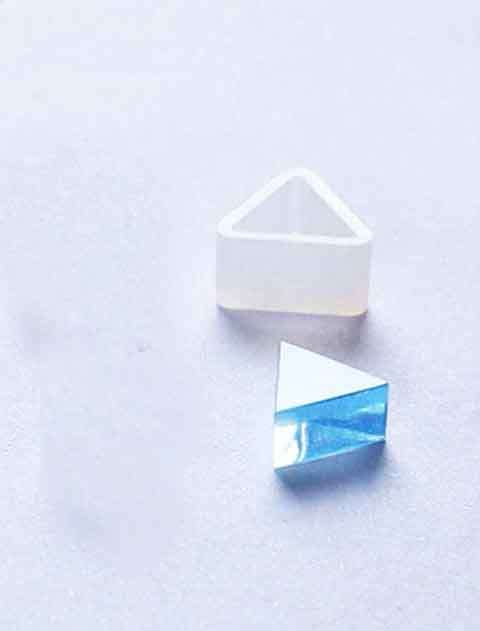 Silicon Moulds, Triangle Ear Stud Moulds, 0,68cm x 0,78cm x 0,5cm, 2pc