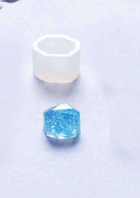Silicon Moulds, Oblong Ear Stud Moulds, 0,6cm x 0,68cm x 0,5cm, 2pc