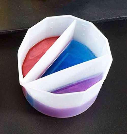 Silicon Moulds, 3 Grid Silicon Dispenser, 9cm x 5,5cm x 7,9cm, 1pc