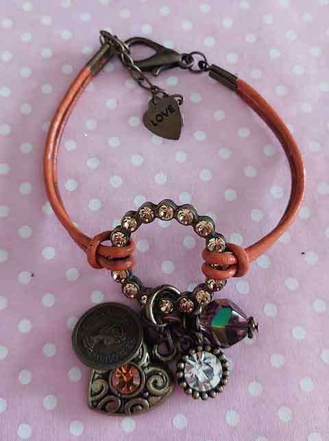Riza Bracelet, Brown Leather With Round Rhinestoned Centrepiece + , Lobster Clasp, 17.5cm + 5cm, 1pc