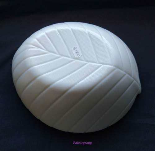 1 x Leave Shaped Salad Bowl, White Glass, 230mm x 275mm x 90mm, See Photos For Info, 1 pc