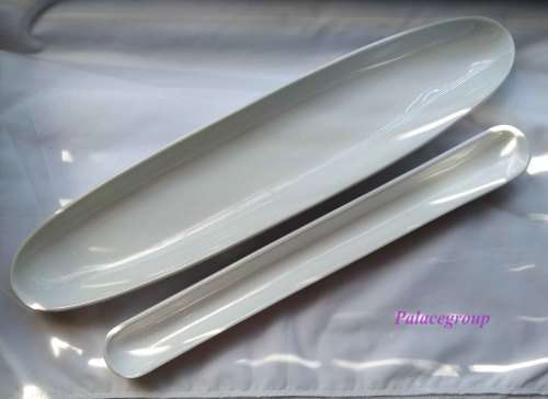 White porcelain condiment bowls