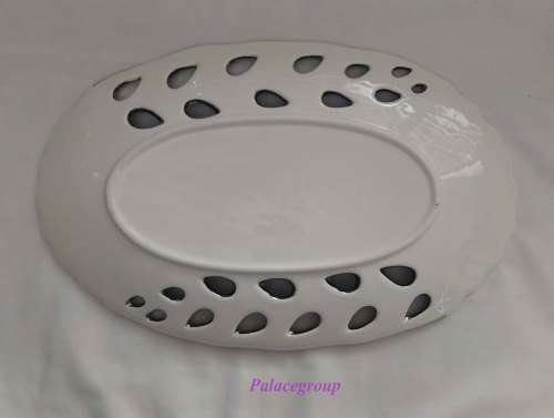 White Ceramic Platter / Snack Dish, L 290mm x W 230mm x H 30mm