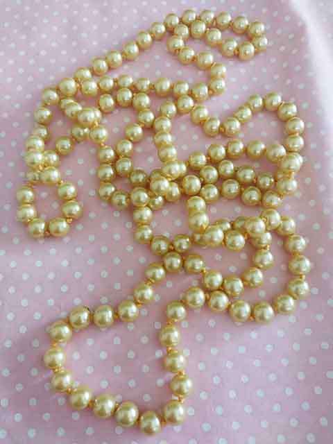 Perrine Necklace, Yellow Glass Pearls, 126cm, Glass Pearl Size 8mm, 1pc