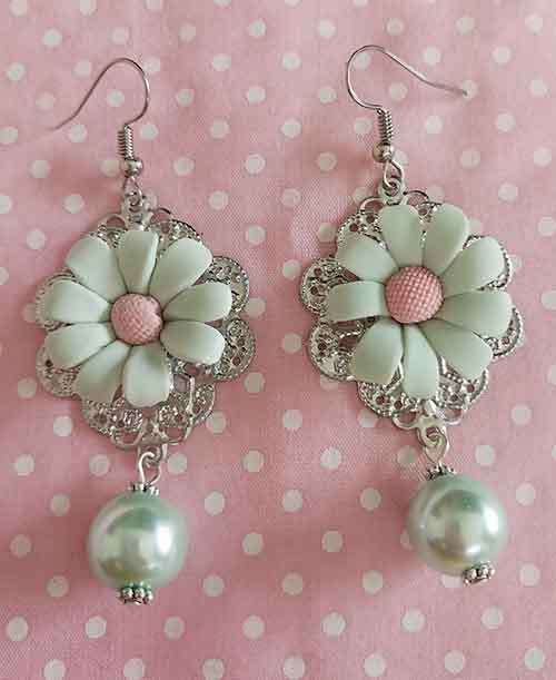 Perrine Earrings, Green Glass Pearls+Green Flower, Nickel Findings+Ear Hooks, 70mm, 2pc
