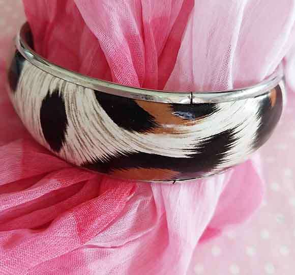 Burtell Bracelet, Bangle With Animal Skin Print, Inside Diameter 67mm, Top Width 23mm, 1pc