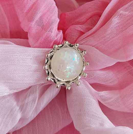 Cheri Ring, Nickel With White Simulated Stone, Top Width 17mm, Inside Dia 16,5mm, 1pc