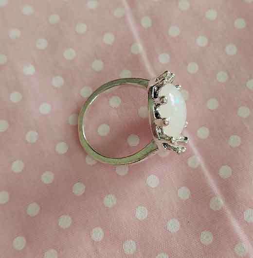 Cheri Ring, Nickel With White Simulated Stone, Top Width 17mm, Inside Dia 16,5mm, 1pc