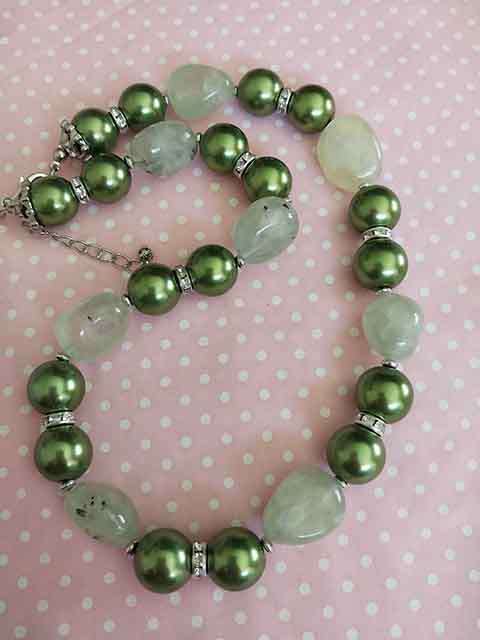 Necklace, Green Glass Pearls_Green Semi-Precious Nuggets+R, Nickel Findings, Lobster Clasp, 45cm+5cm