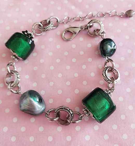 Bracelet, Green Freshwater Pearls+Green Foil Beads, Nickel Findings, Lobster Clasp, 19cm+5cm
