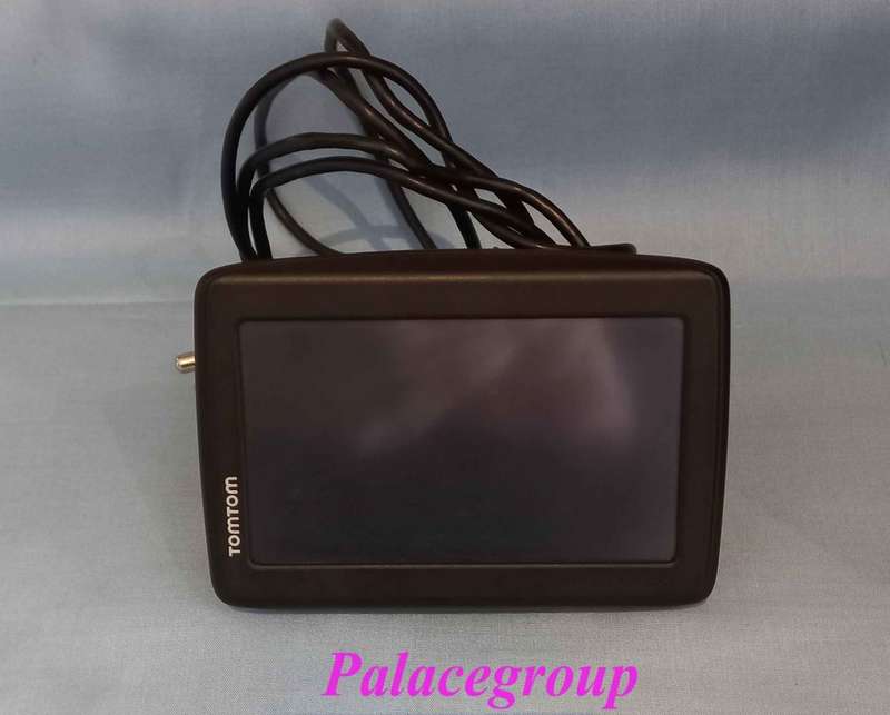 Tomtom Start 20, Car GPS With Car Charger And Window Mounting Bracket